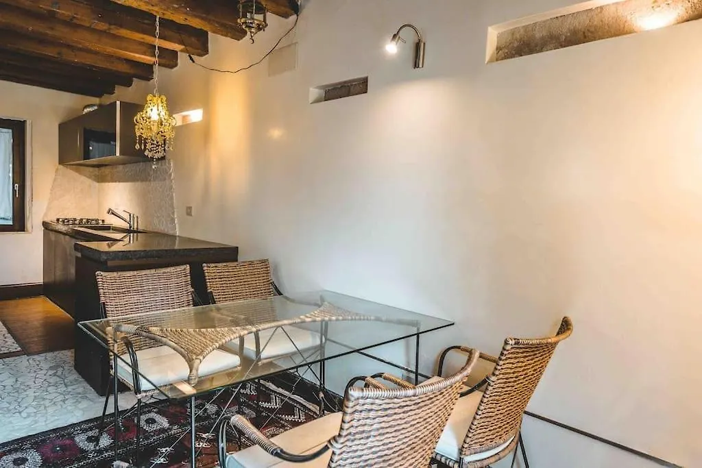 Raphael'S Garden House Apartment Venice 0*,  Italy